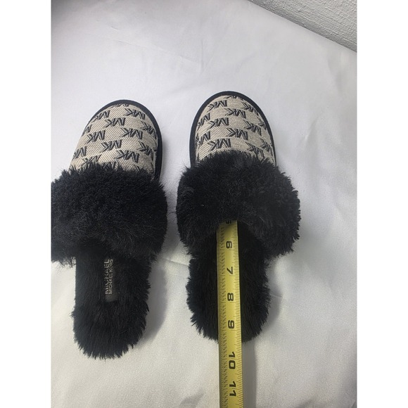 MICHAEL KORS Logo Woman's 8 MK Slide Black Gray Faux Fur Slippers Soft - Picture 7 of 7